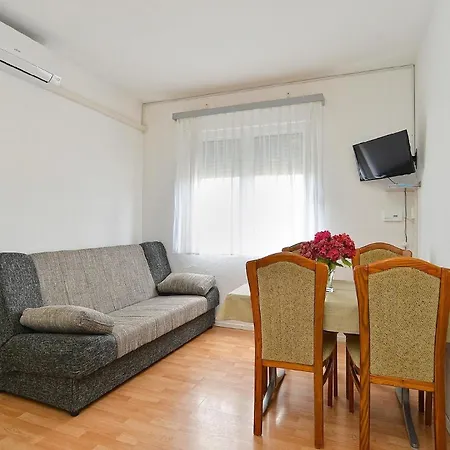 Fuer 3 Personen Ca 30 Qm In Fazana-surida, Istrien Istrische Riviera *