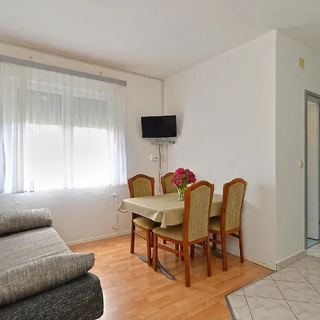 Fuer 3 Personen Ca 30 Qm In Fazana-surida, Istrien Istrische Riviera Štinjan